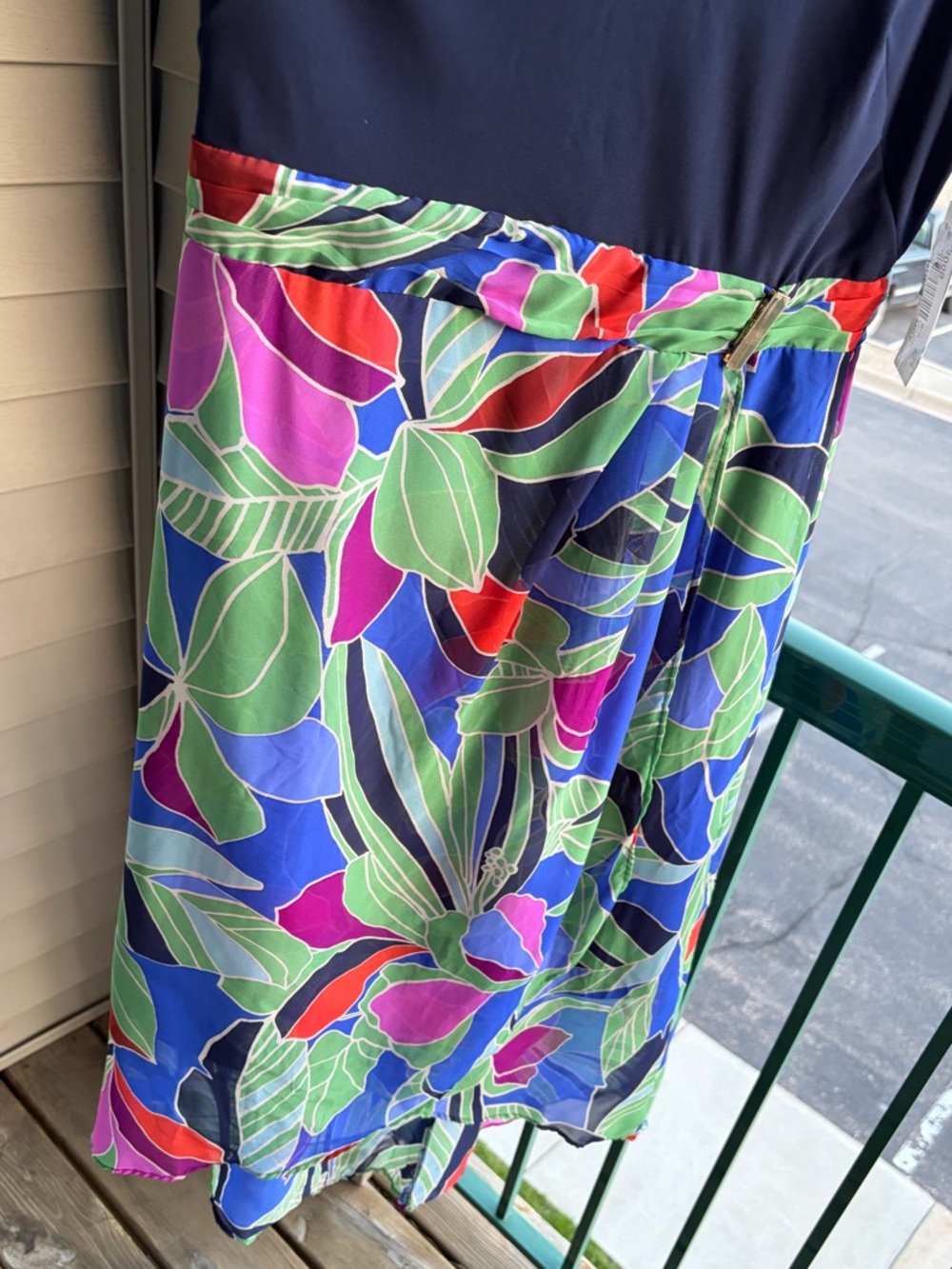 🆕 💚🩷🩵💙SLNY Navy Multi Floral Midi Dress Size 8 Fit & Flare Belted Summer Dress - Picture 7 of 17